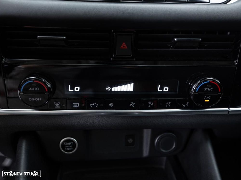 Nissan Qashqai — fotografia 17