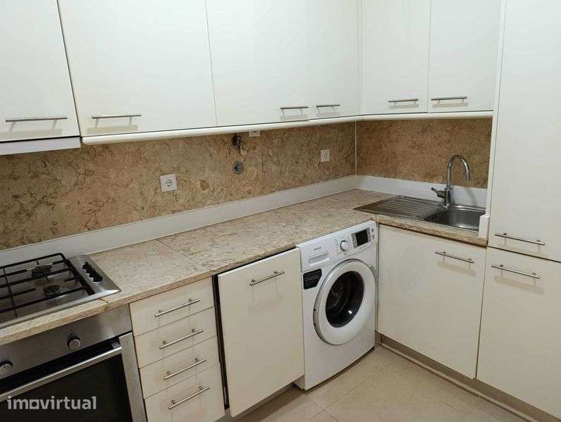 T1 – ALFAMA – 900€ - Grande imagem: 4/7