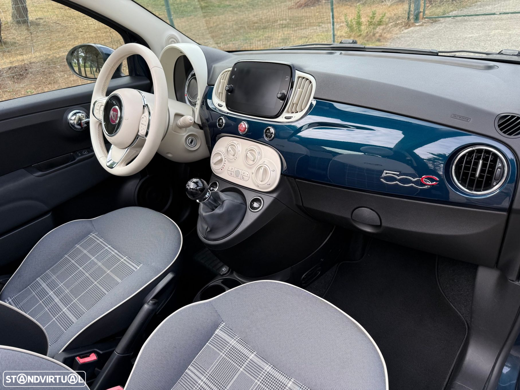 Fiat 500C 1.0 Hybrid Lounge - 31
