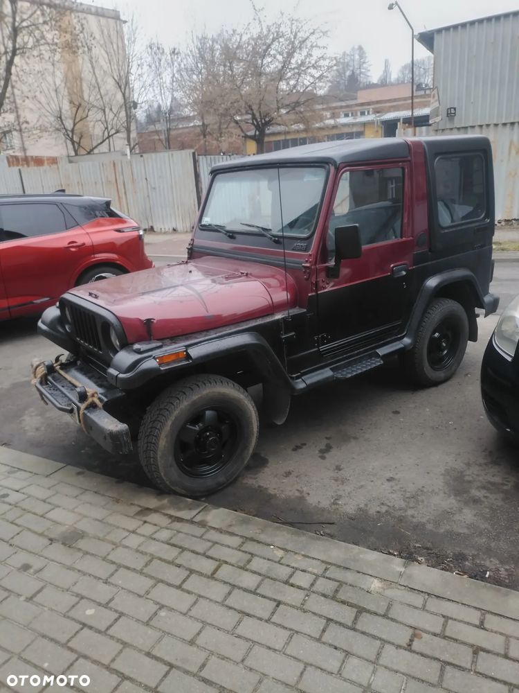 Kia Rocsta - 8