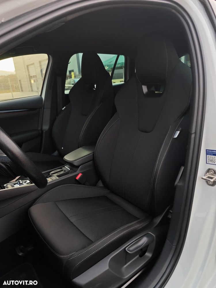 Skoda Octavia Combi 2.0 TDI DSG Sportline - 12