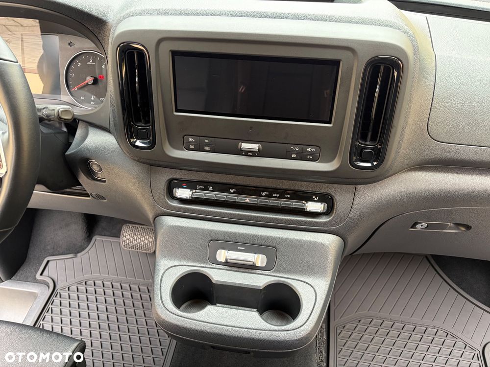 Mercedes-Benz Vito - 12