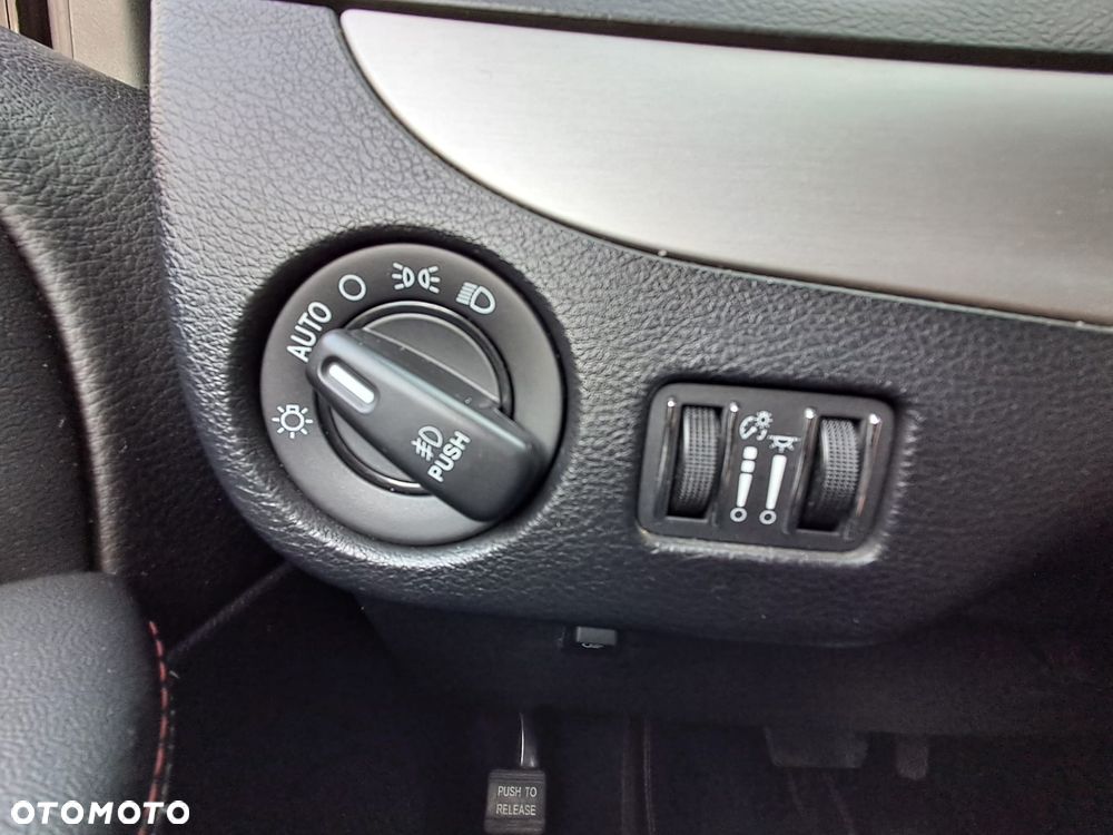 Dodge Grand Caravan 3.6 Express - 18