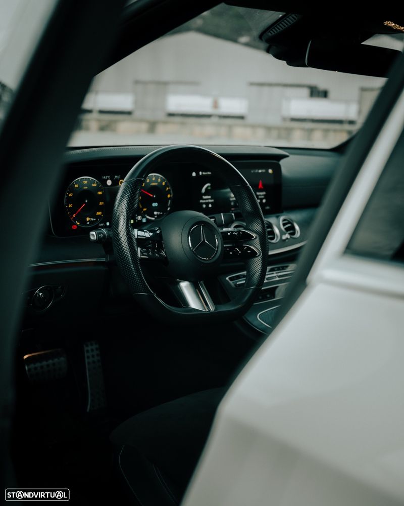 Mercedes-Benz E 300 e AMG Line - 7