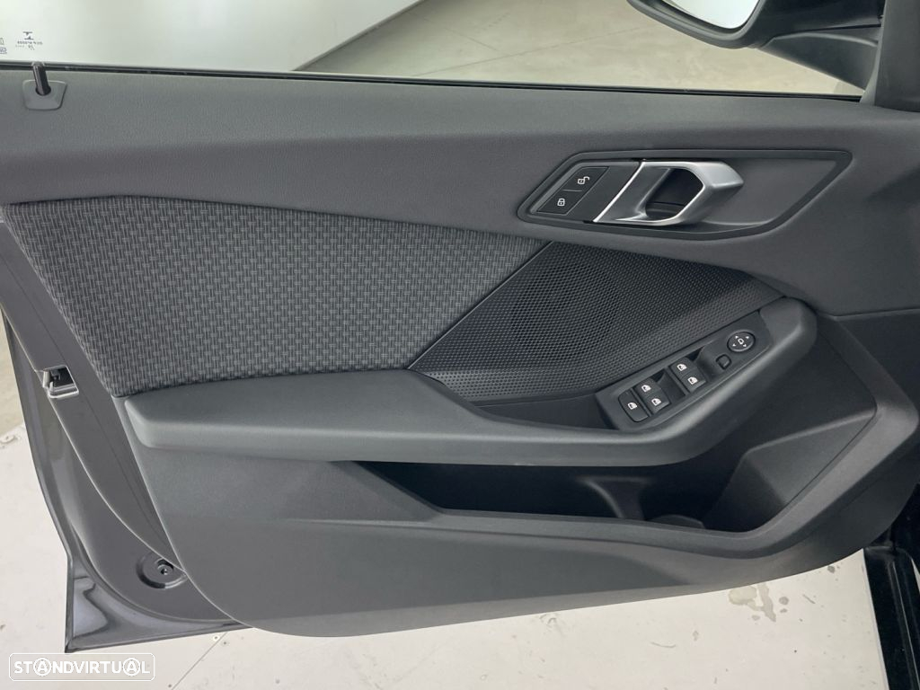 BMW 116 d Auto - 18