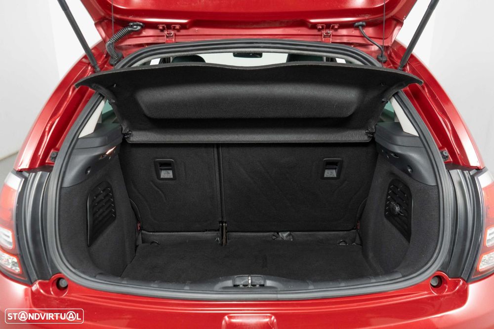 Citroën C3 1.2 PureTech Origins - 14