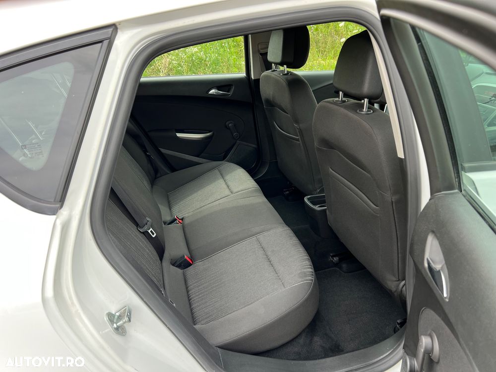 Opel Astra 1.4 ECOTEC Active - 12
