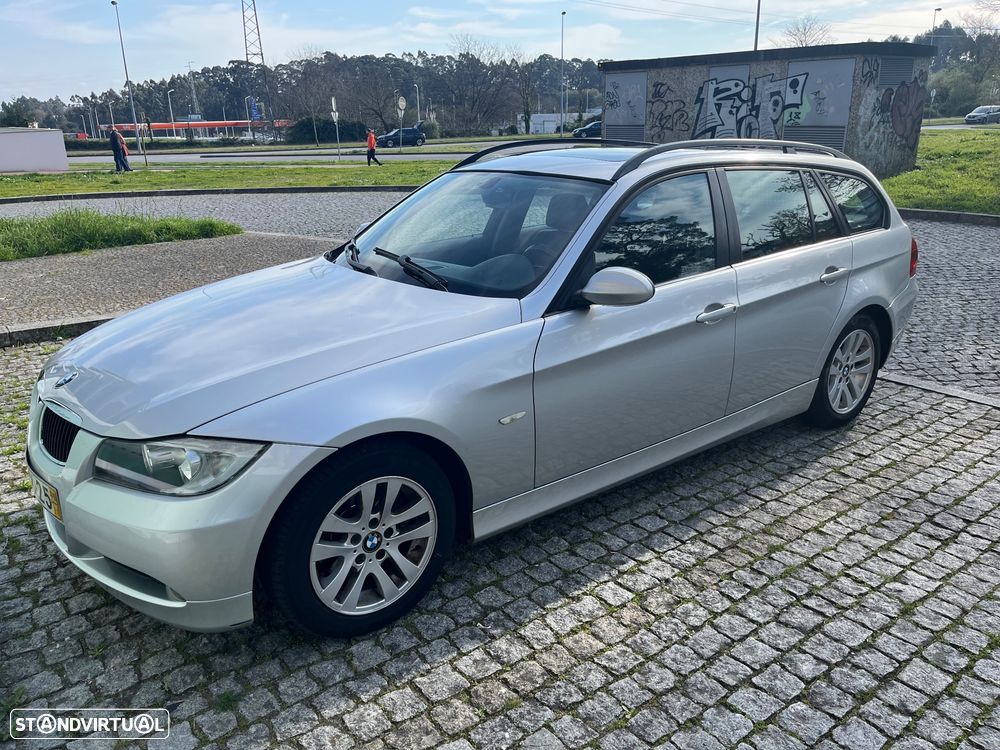 BMW 320 d - 10