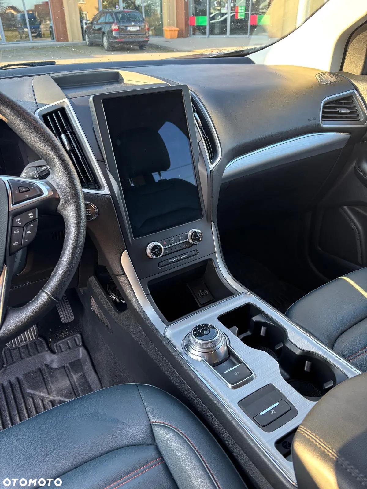 Ford Edge - 16