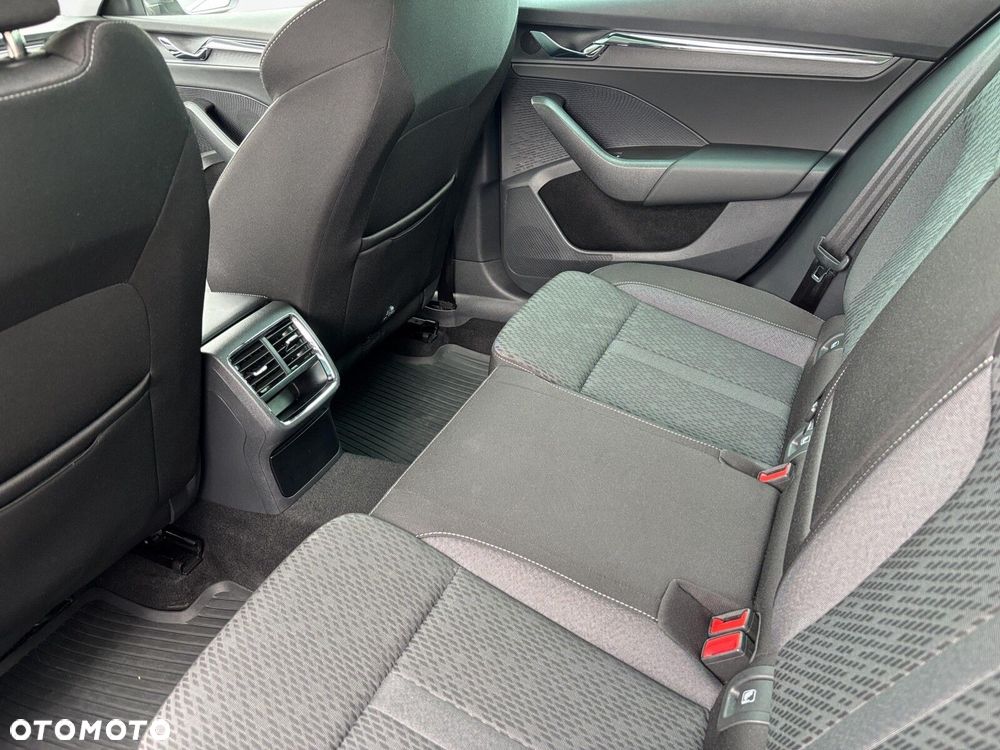 Skoda Octavia 2.0 TDI Style DSG - 16