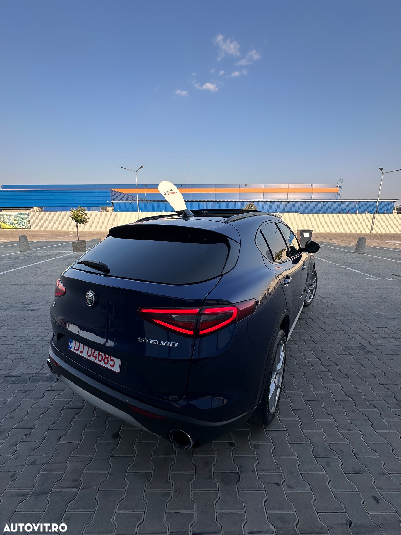 Alfa Romeo Stelvio 2.0 Turbo 16V AT8-Q4 Ti - 14