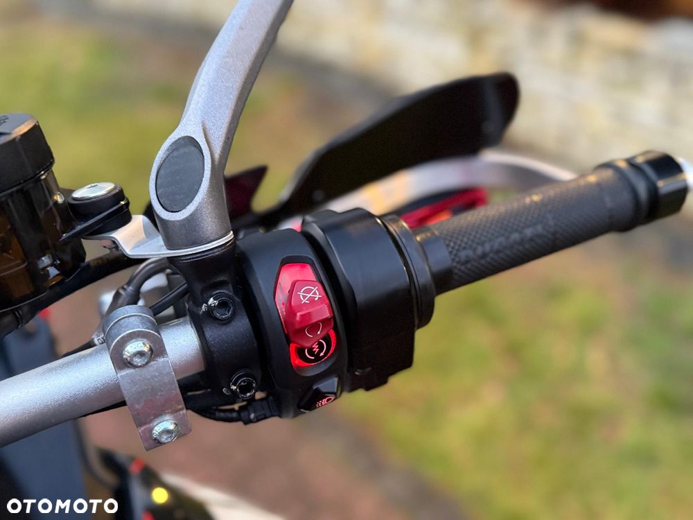 Ducati Multistrada - 24