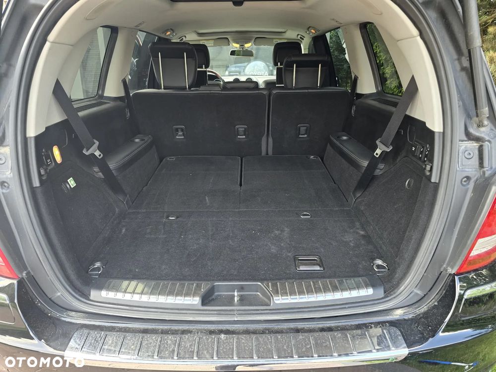 Mercedes-Benz GL 350 BlueTEC - 8