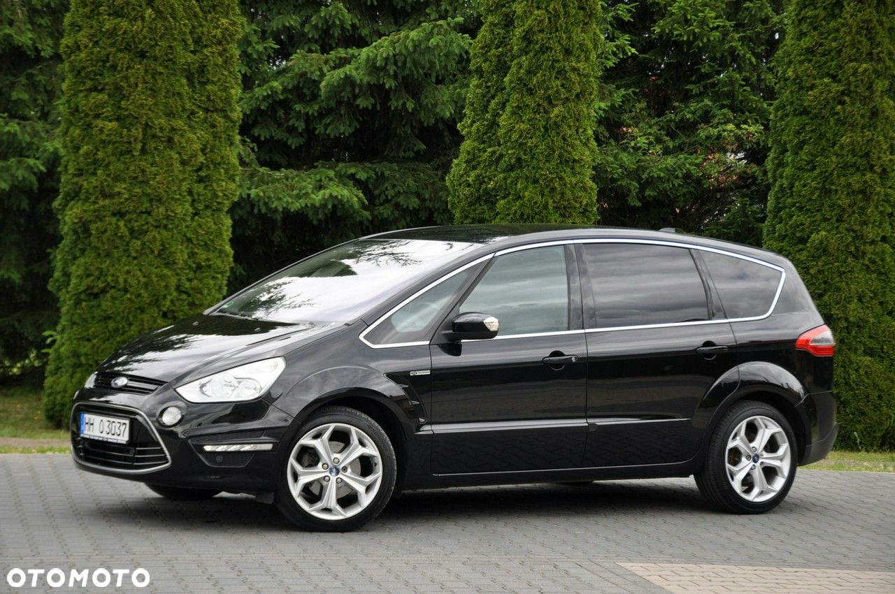Ford S-Max - 11