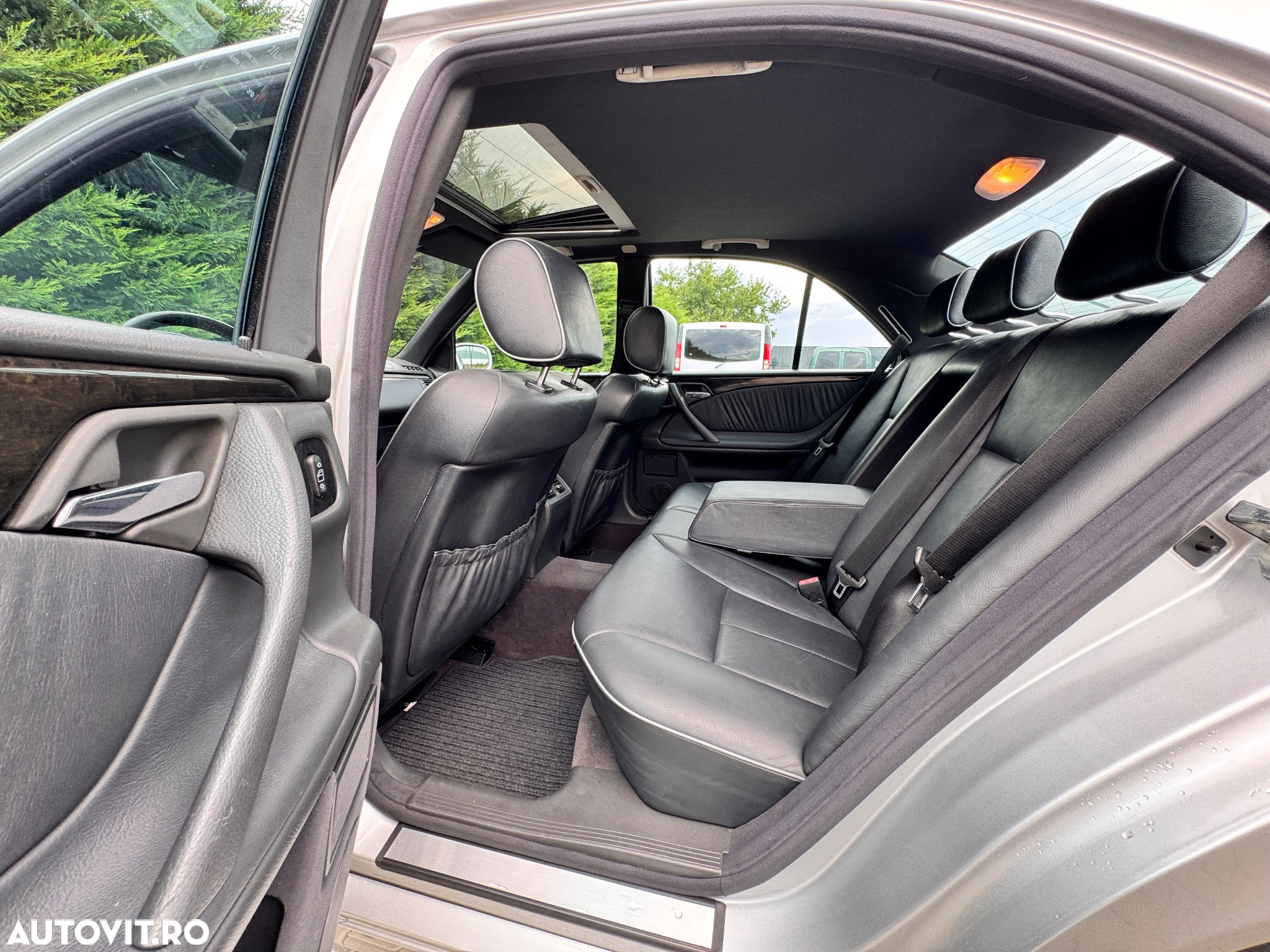 Mercedes-Benz E 430 4-Matic Aut Avantgarde - 18