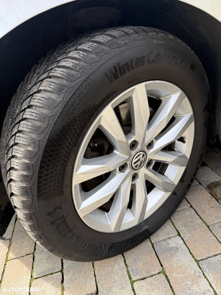 Volkswagen Passat 1.6 TDI SCR DSG Business - 22