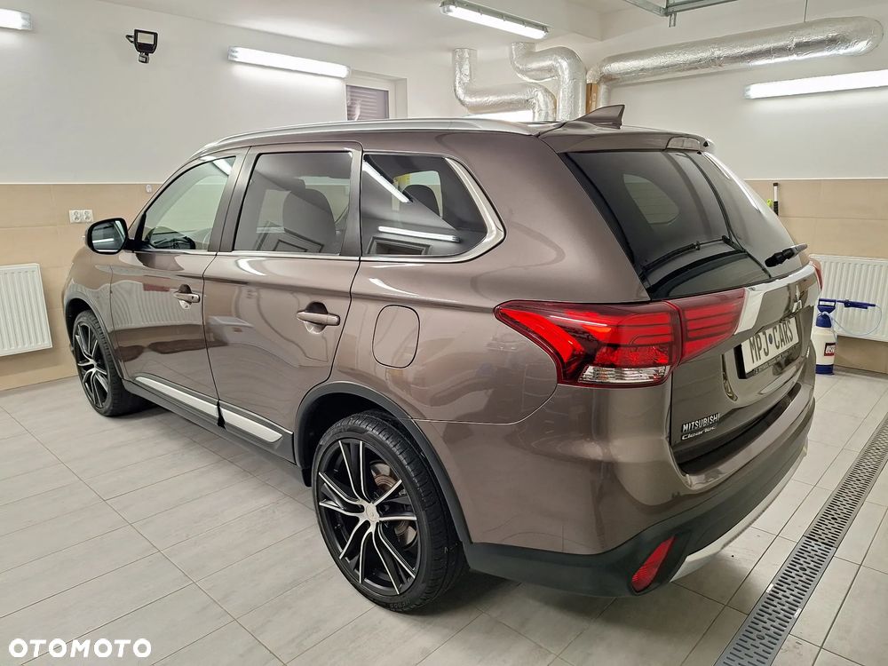 Mitsubishi Outlander 2.0 2WD Diamant Edition - 8