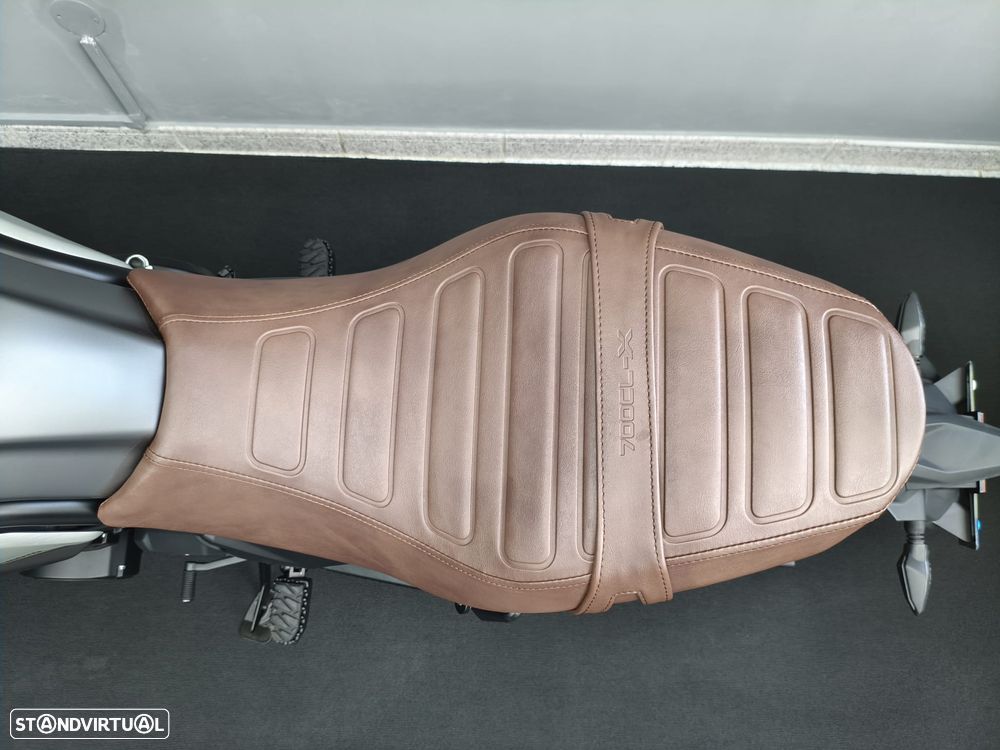 CF Moto 700CL-X Heritage Abs - 19