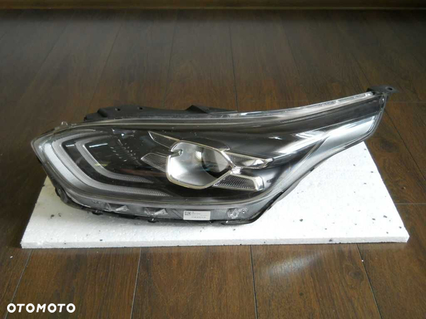 Lampa przednia Reflektor Kia Ceed III >2018 lewa 92101J7100 OE F.Vat