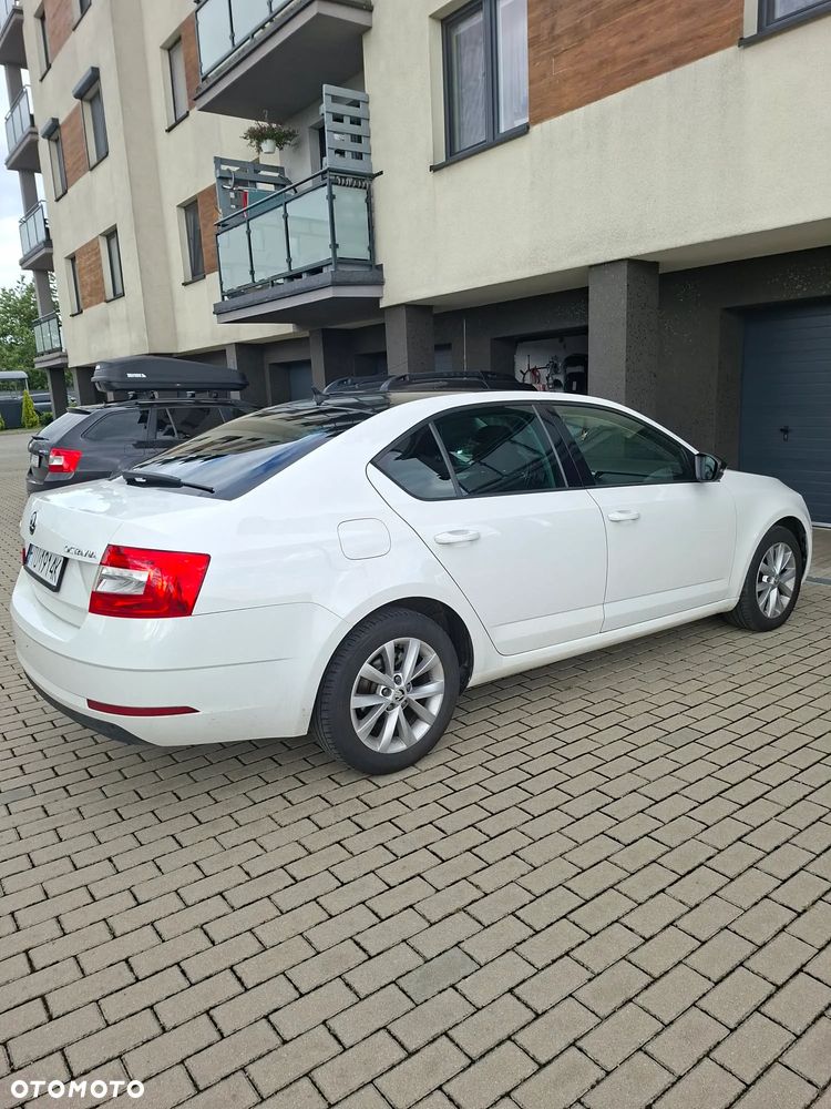 Skoda Octavia - 2