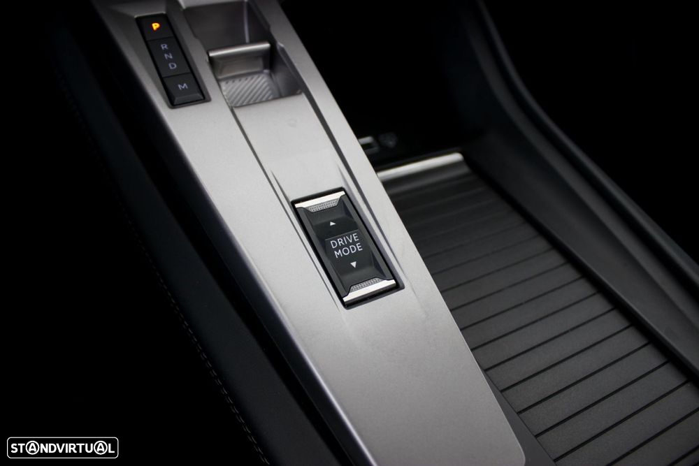 Peugeot 308 1.2 PureTech Allure EAT8 - 24