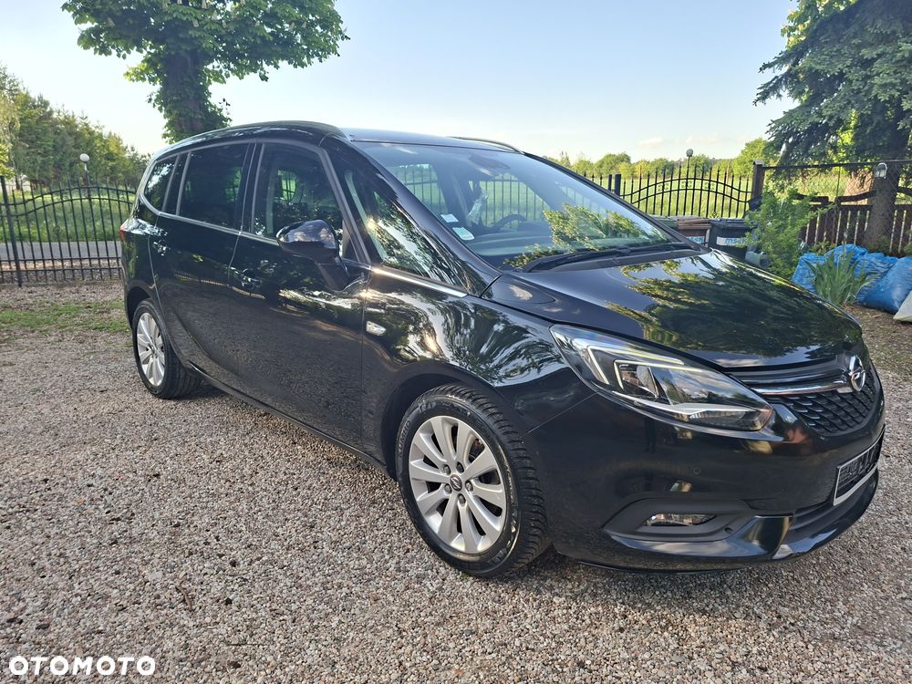 Opel Zafira 1.4 Turbo Business Edition - 1