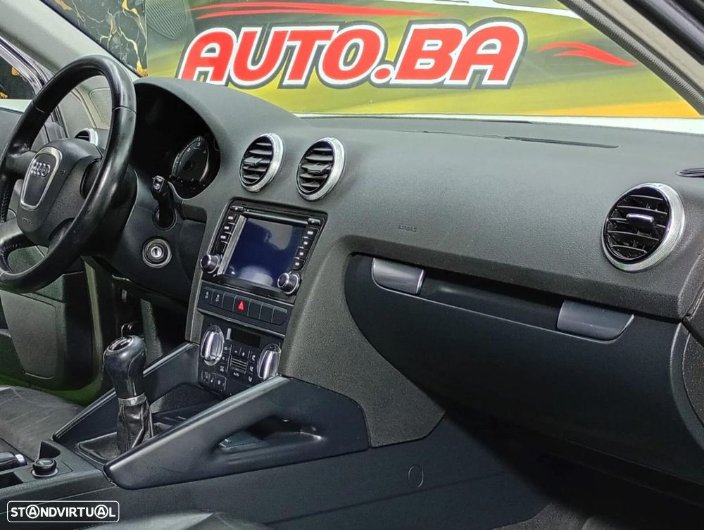 Audi A3 Sportback 1.6 TDI Sport - 24