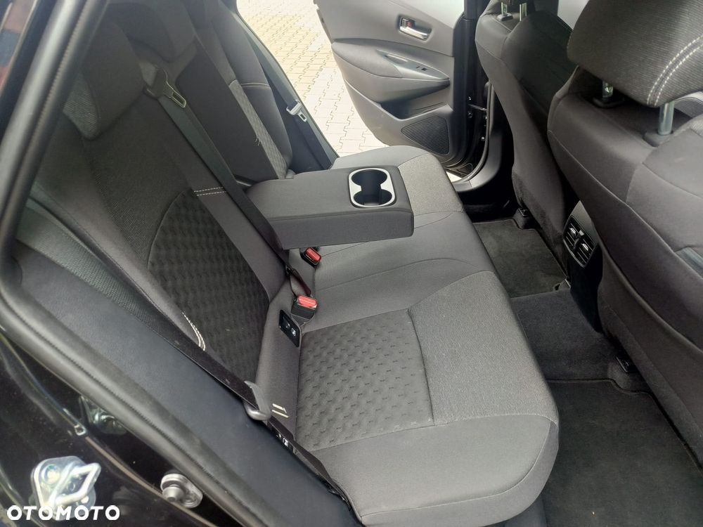 Toyota Corolla 1.8 Business Edition - 13