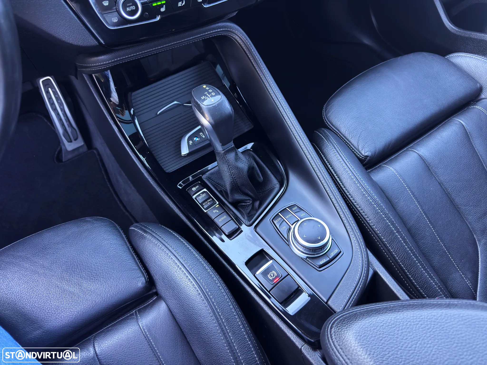 BMW X2 25 e xDrive Pack M - 30