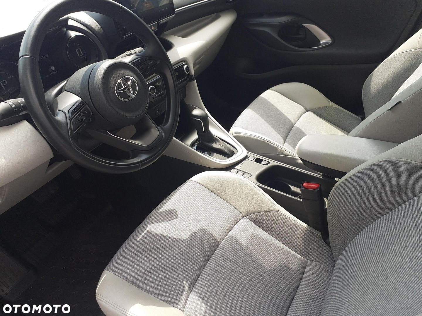 Toyota Yaris - 11