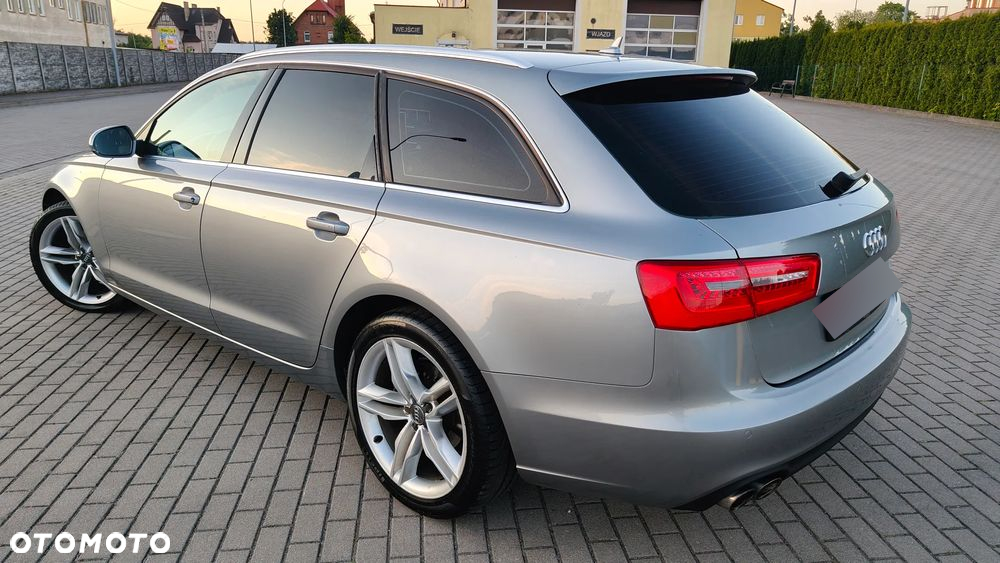 Audi A6 - 4