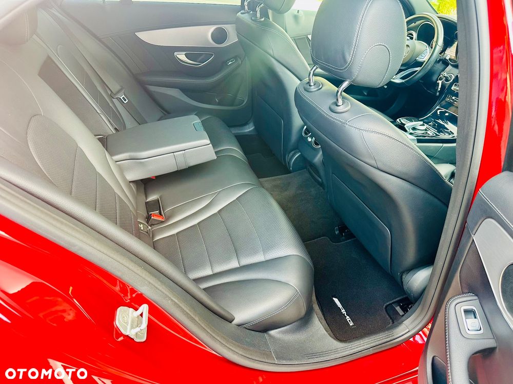 Mercedes-Benz Klasa C 200 9G-TRONIC - 31
