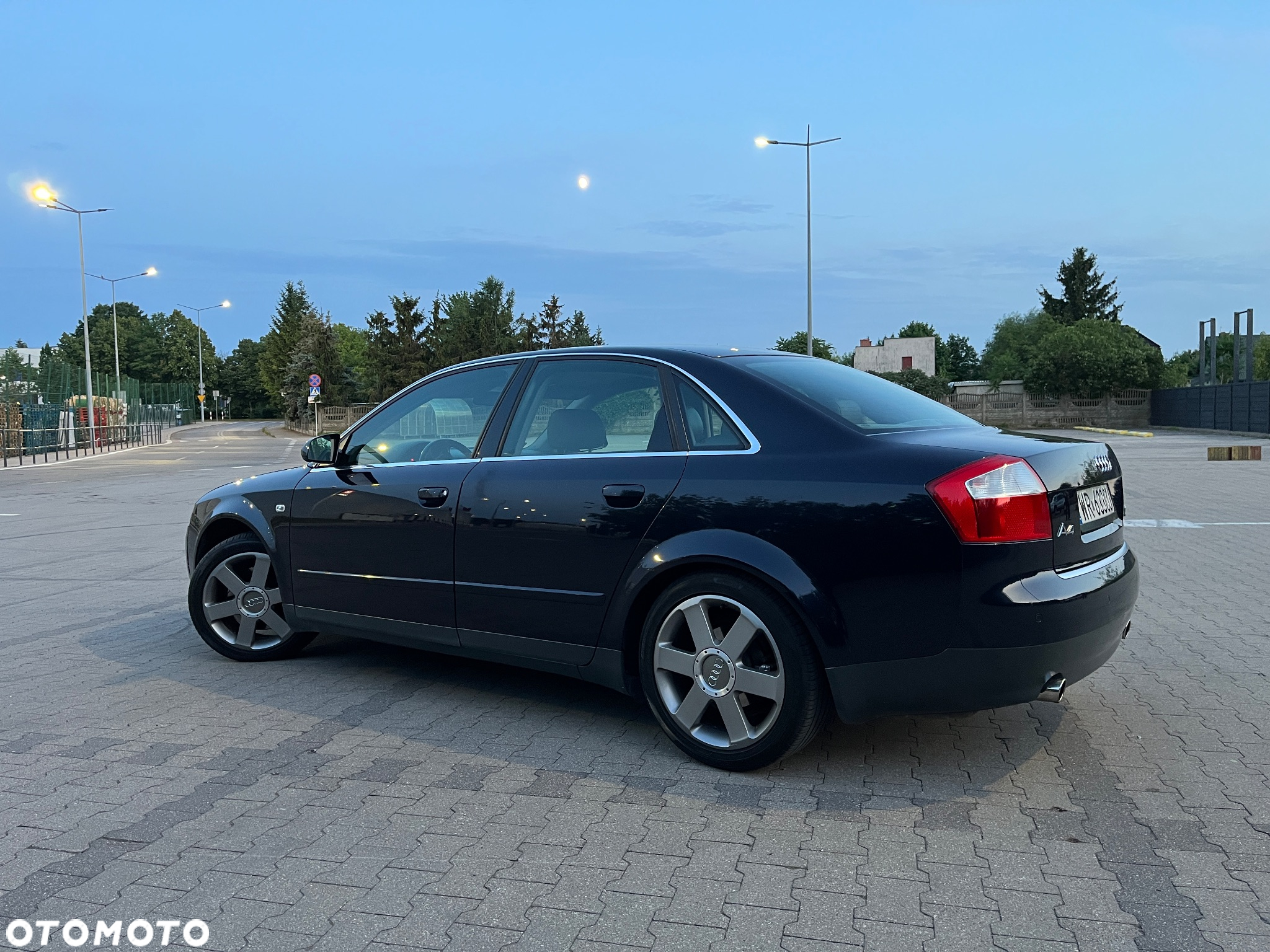 Audi A4 1.8T Quattro - 5