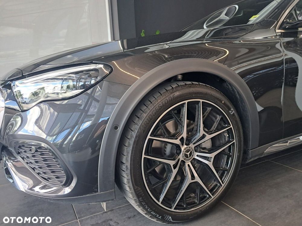Mercedes-Benz Klasa E 220 d mHEV 4-Matic All-Terrain Avantgarde 9G-Tronic - 11