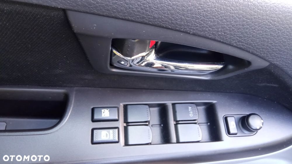 Suzuki SX4 Classic 1.6 VVT 4x2 Comfort - 15