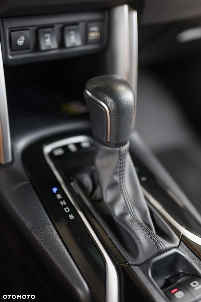 Toyota Corolla Cross - 16