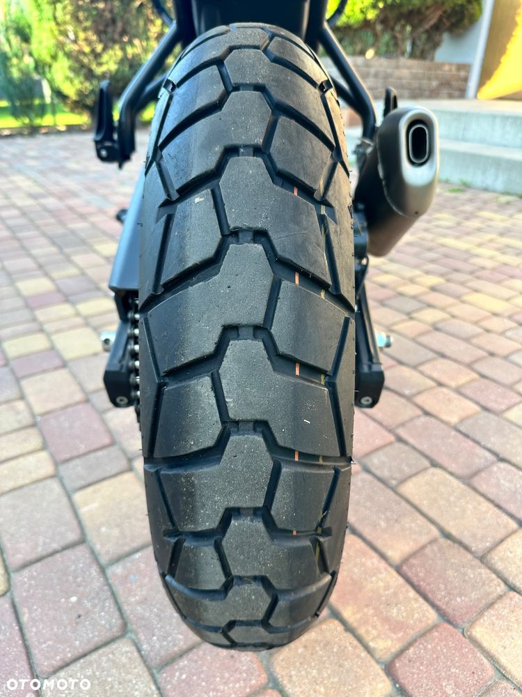 Royal Enfield Himalayan - 10
