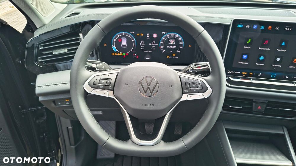 Volkswagen Tiguan - 17