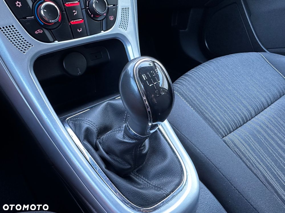 Opel Astra 1.6 Fun - 17