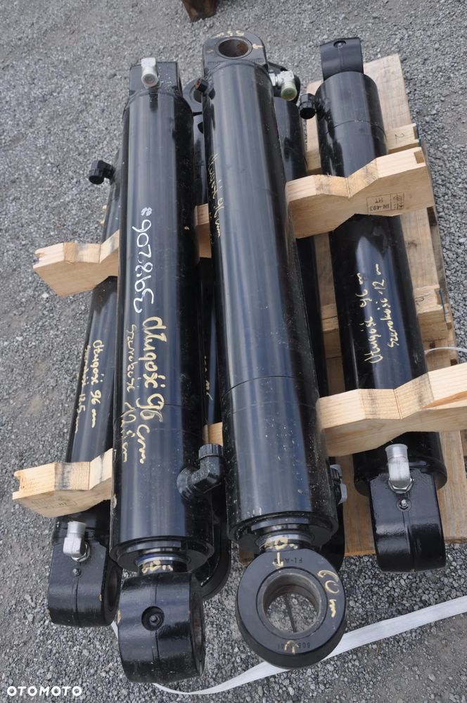 Silownik hydrauliczny Cat Caterpillar - 2