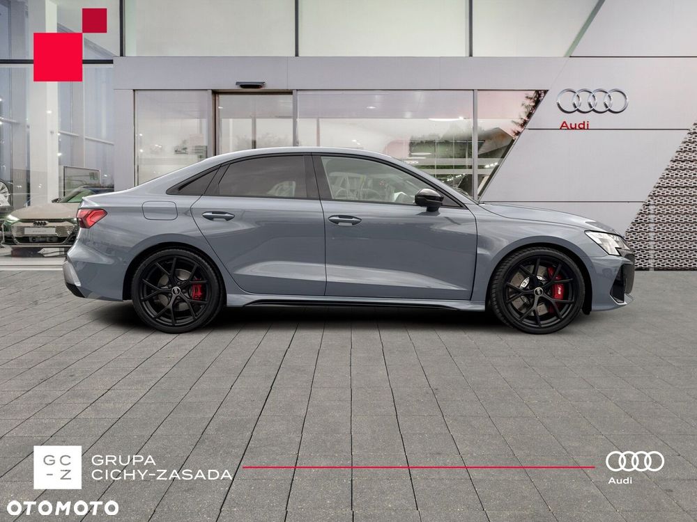 Audi RS3 Limousine - 7