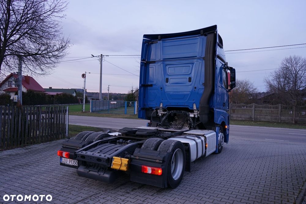 Mercedes-Benz 1845 - 34