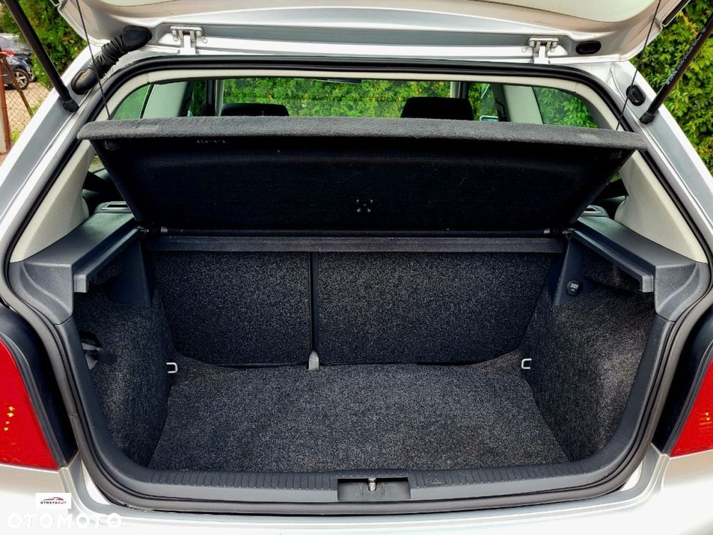 Volkswagen Polo - 19