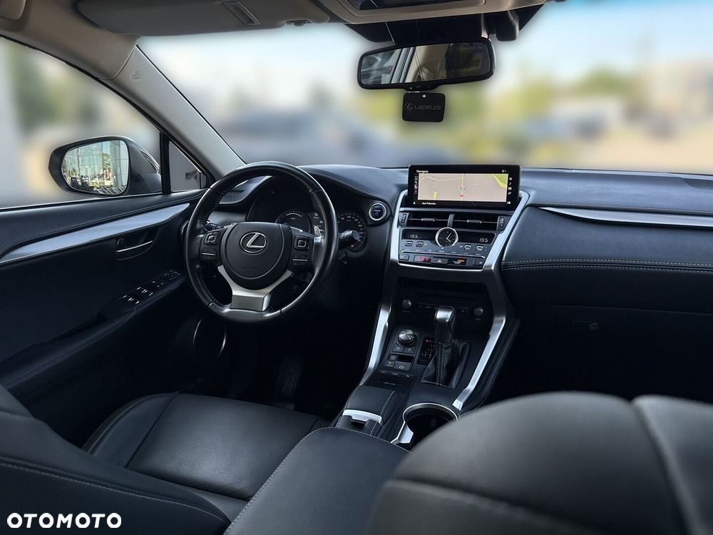 Lexus NX 300h F Impression AWD - 20