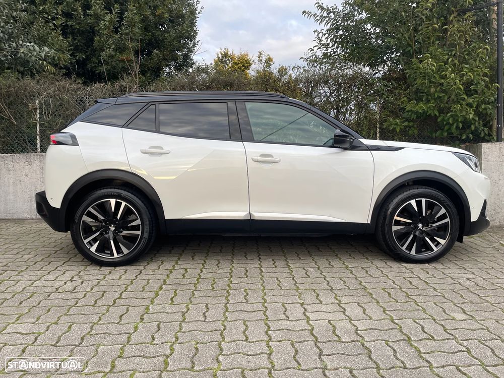 Peugeot e-2008 GT Pack - 7