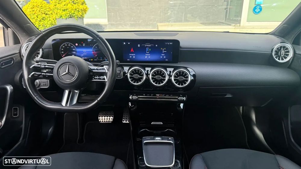 Mercedes-Benz A 200 Limousine d AMG Line Aut. - 14