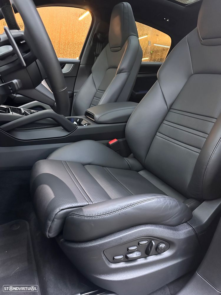 Porsche Cayenne Coupé E-Hybrid Tiptronic S Black Edition - 11