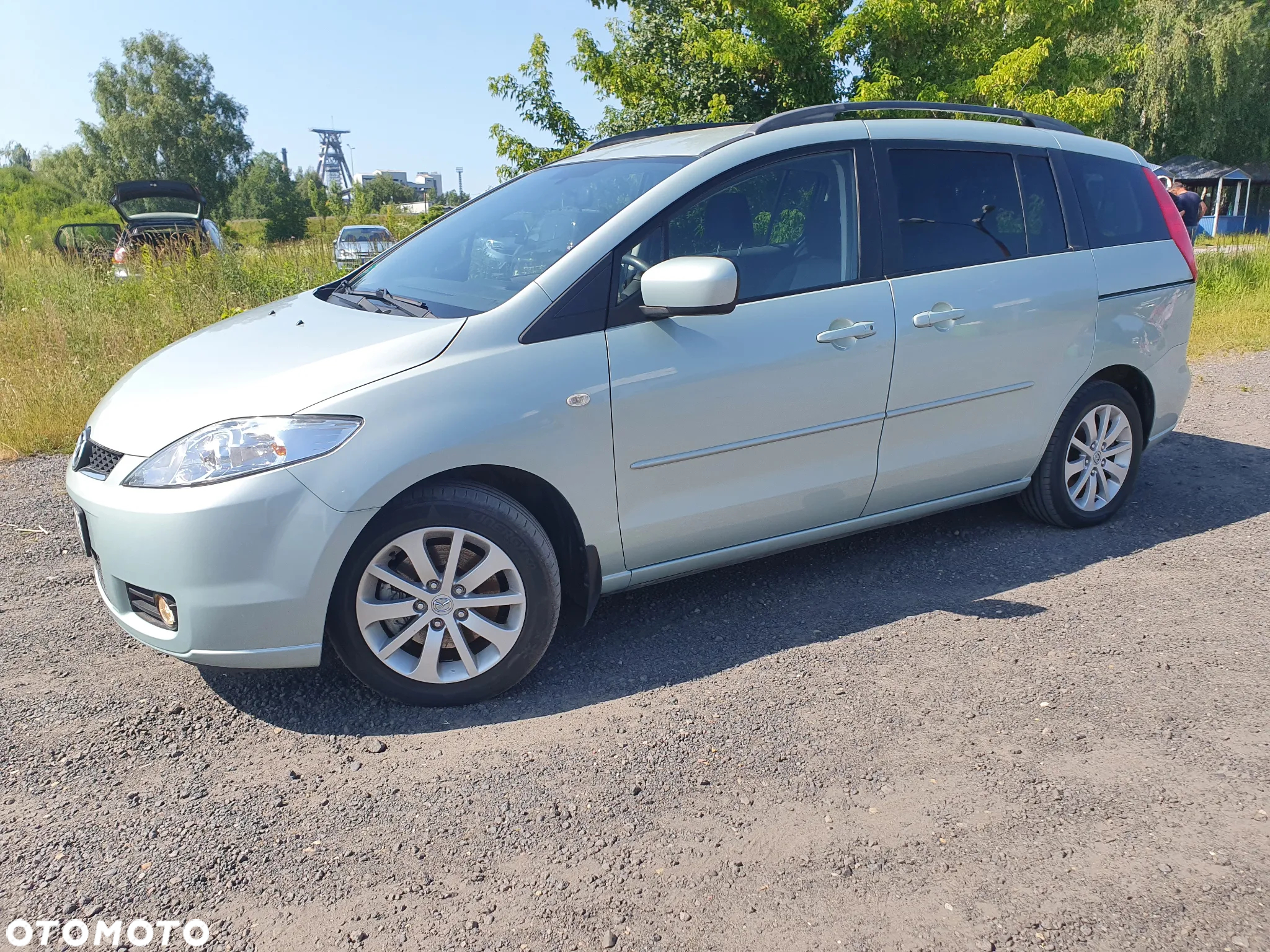 Mazda 5 2.0 Exclusive + - 5