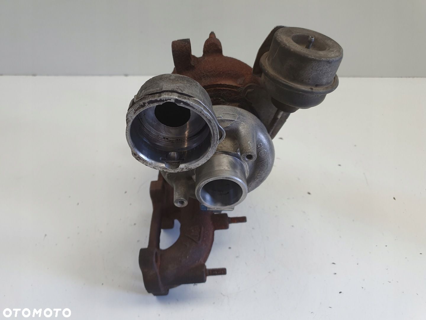 VW Golf V 1.9 TDI TURBOSPRĘŻARKA turbo 038253014B - 1