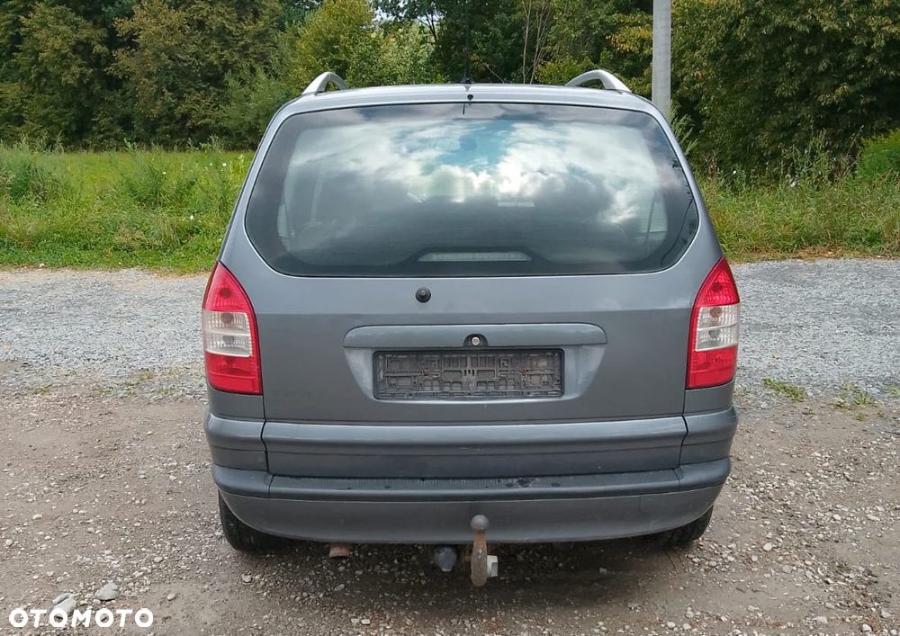 Opel Zafira 1.6 - 6